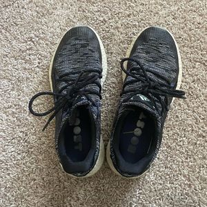 Adidas cross knit golf shoes